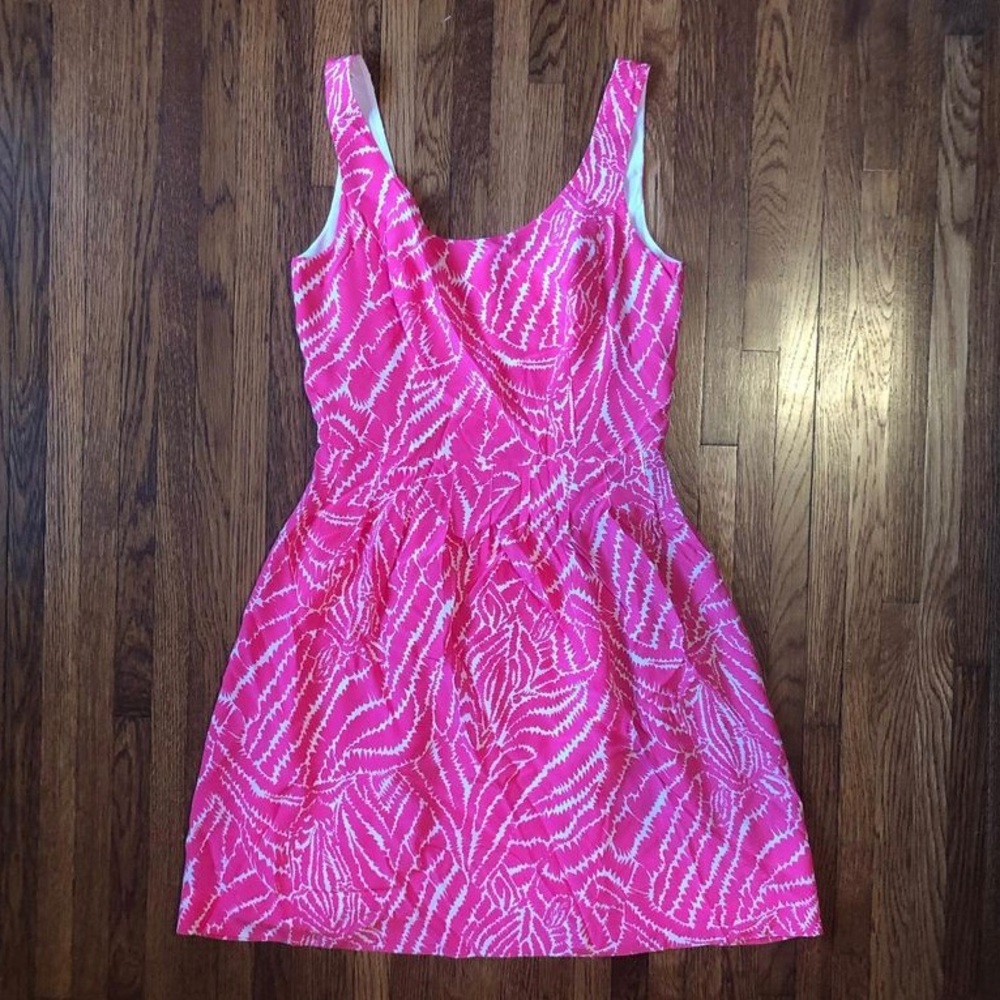 Lilly Pulitzer silk dress Size 6